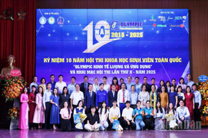 Gần 1.100 đề tài tham gia cuộc thi về kinh tế lượng của sinh viên