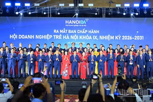 Ban Chấp hành Hội Doanh nghiệp trẻ Hà Nội (HanoiBA) khóa IX ra mắt Đại hội.