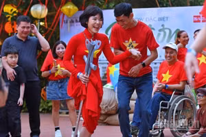 Không khí sôi nổi tại các hoạt động cộng đồng do Trung ương Hội Thanh niên Khuyết tật Việt Nam tổ chức.