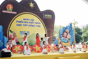 Không khí vui tươi tại Ngày hội "Thiếu nhi Việt Nam-Học tập sáng tạo" đầu tiên trong chuỗi hoạt động cùng tên. (Ảnh: Hội đồng Đội Trung ương cung cấp)