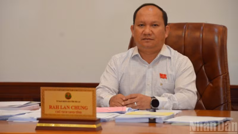 Ông Rah Lan Chung - Phó Bí thư Tỉnh ủy, Chủ tịch Ủy ban Nhân dân tỉnh Gia Lai.