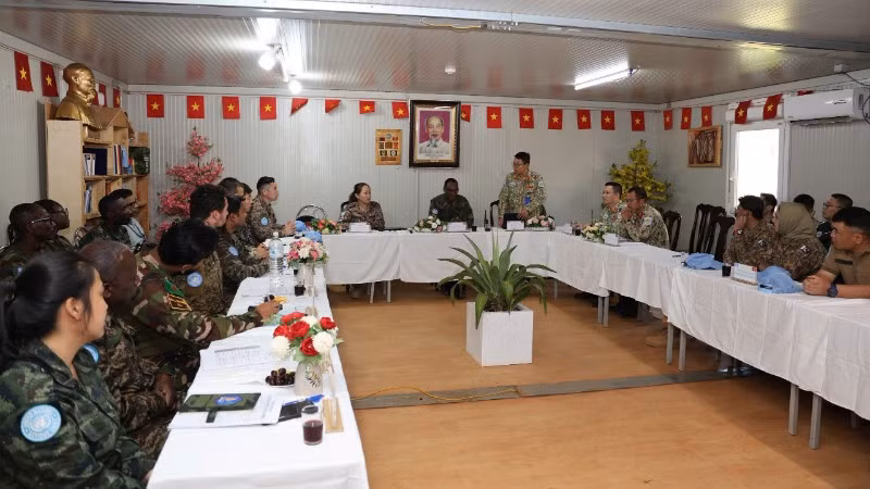 Bệnh viện dã chiến cấp 2 số 7 Việt Nam đón Đoàn kiểm tra, đánh giá năng lực sẵn sàng hoạt động (Operational Readiness Assessment - ORA) của Liên hợp quốc. (Ảnh: TIẾN PHÚC)