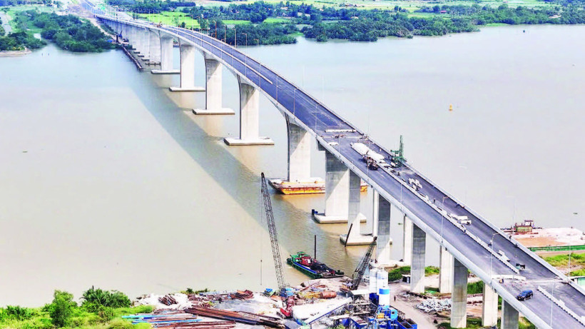 Cầu Nhơn Trạch thuộc Dự án thành phần 1A đưa vào khai thác, giúp việc đi lại giữa Thành phố Hồ Chí Minh và Đồng Nai được rút ngắn.