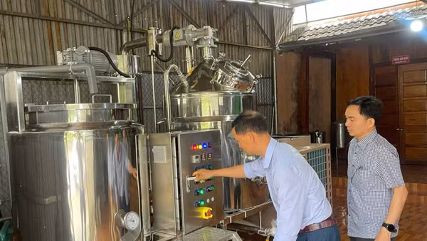 Nghiệm thu đề án hỗ trợ máy hạ thủy phần tại Công ty Trách nhiệm hữu hạn Xuất nhập khẩu nông sản Bình An.