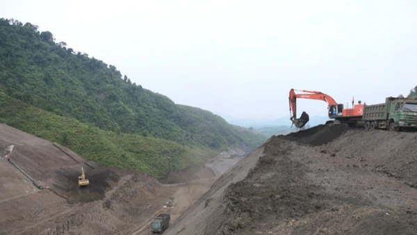 Dự án cao tốc Tuyên Quang-Hà Giang, giai đoạn 1, đoạn qua tỉnh Hà Giang đang được thi công khẩn trương.