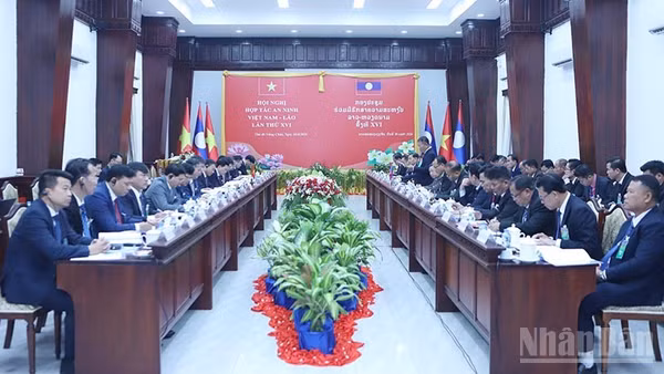 Quang cảnh hội nghị. (Ảnh: TRỊNH DŨNG)