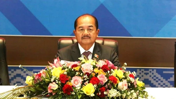 Đồng chí Kikeo Khaykhamphithune, Ủy viên Bộ Chính trị, Phó Thủ tướng Chính phủ, Trưởng Ban Thư ký Đại hội đại biểu toàn quốc lần thứ XII của Đảng Nhân dân Cách mạng Lào. (Ảnh: Báo Pasaxon)