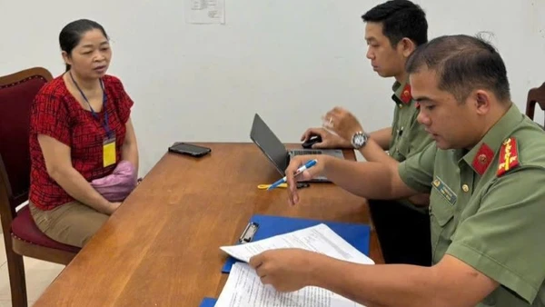 Một đối tượng liên quan vụ án vừa bị khởi tố.