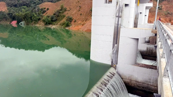 Vận hành chính thức đập dâng nước tạo cảnh quan trung tâm thành phố Hà Giang (cũ), nay thuộc các phường Hà Giang 1 và 2, tỉnh Tuyên Quang.