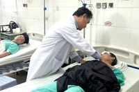 Các nạn nhân đang được cấp cứu và điều trị tại Bệnh viện đa khoa tỉnh Khánh Hòa.