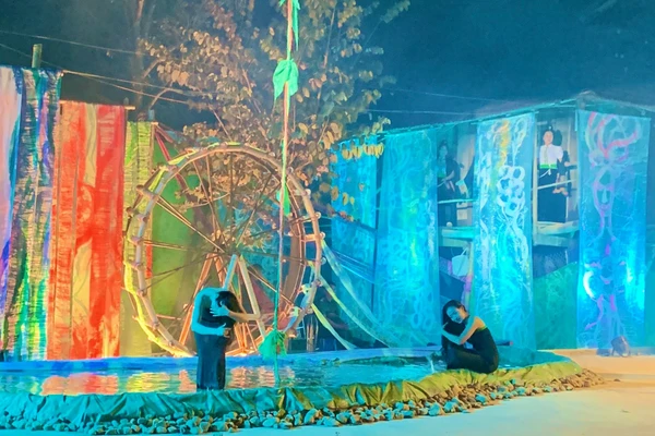 Một cảnh trong show diễn. (Ảnh: Ban tổ chức)