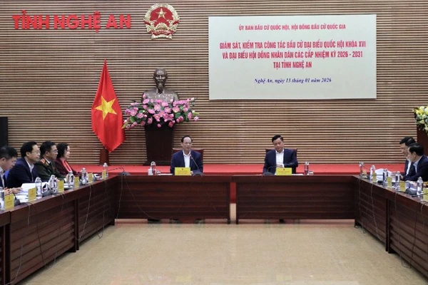 Quang cảnh buổi làm việc.