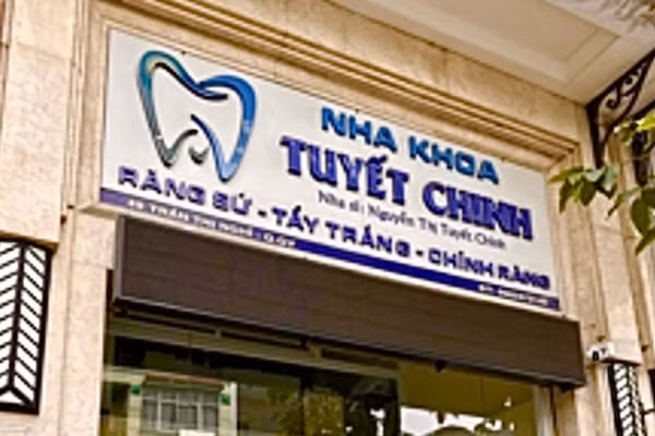 Cơ sở nha khoa Tuyết Chinh, phường Hạnh Thông. (Ảnh: Sở Y tế Thành phố Hồ Chí Minh)
