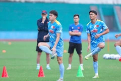 Cầu thủ Khổng Minh Gia Bảo trong buổi tập đầu tiên với tuyển Việt Nam. (Ảnh: Đức Cường)