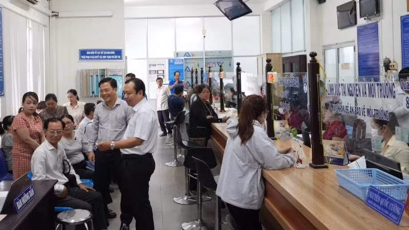 Vận hành thử nghiệm mô hình chính quyền 2 cấp tại phường An Hội (thành phố Bến Tre, tỉnh Bến Tre). (Ảnh: HOÀNG TRUNG)