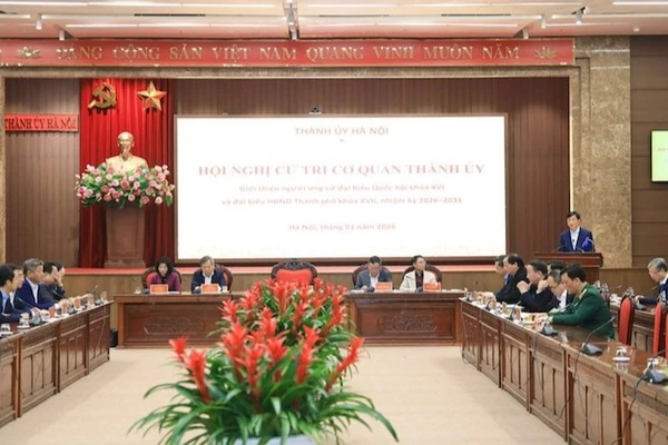 Quang cảnh hội nghị sáng 13/1.