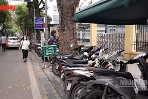[Video] Từ ngày 1/7, Hà Nội áp dụng thu phí điện tử không dừng tại 100% bãi đỗ xe