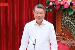 [Video] Thủ Tướng Lê Minh Hưng: Vĩnh Long phải xác lập mô hình mới cho mục tiêu tăng trưởng "2 con số"
