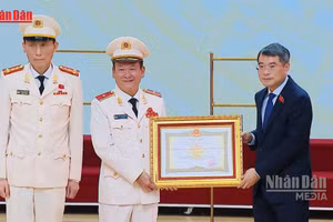 [Video] Thủ tướng Lê Minh Hưng: Công an Hải Phòng cần gắn chặt nhiệm vụ bảo vệ an ninh, an toàn với kiến tạo phát triển