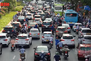 [Video] Hà Nội sẽ chi tiền hỗ trợ đổi xe xăng tối đa 5 triệu đồng