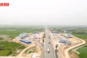 [Video] Tiến độ thi công các trạm dừng nghỉ trên tuyến cao tốc Bắc - Nam vẫn chậm