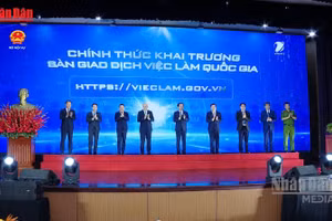 [Video] Khai trương Sàn giao dịch việc làm quốc gia, kết nối thị trường lao động trên nền tảng số