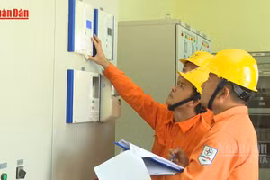 [Video] Bộ Công Thương muốn có cơ chế phân bổ khoản lỗ gần 45.000 tỉ đồng của EVN vào giá điện