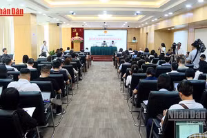 [Video] Bộ Công Thương: Chưa áp dụng giá điện sinh hoạt theo giờ với hộ gia đình