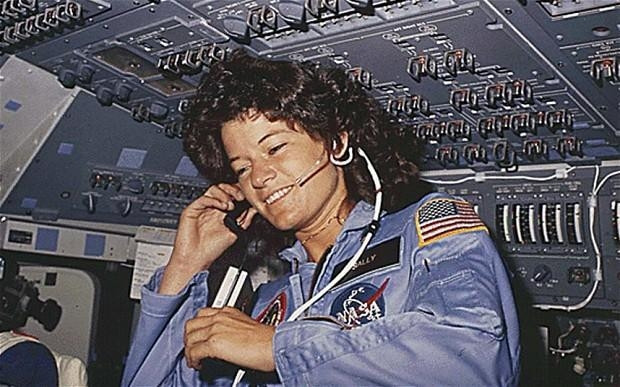 18 phi hành gia được NASA huấn luyện để hạ cánh trên mặt trăng ảnh 6