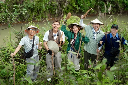 Các nghệ sĩ trong "Gia đình Haha". (Ảnh: YeaH1)