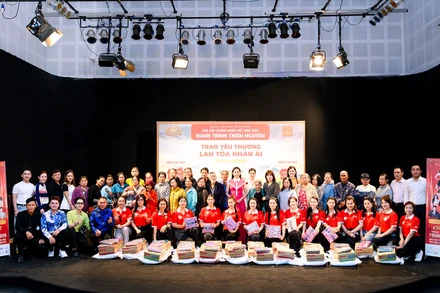 Đoàn Hoa hậu Doanh nhân Việt Nam 2026 tổ chức chương trình thiện nguyện “Trao yêu thương – Lan tỏa nhân ái” tại Gia Lai.