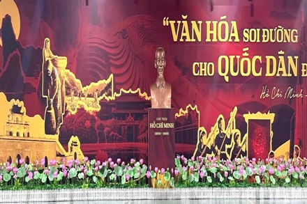 Điểm nhấn trong không gian triển lãm tại tầng 2, Nhà vuông khối A. 