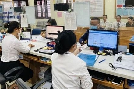 Triển khai chuyển đổi số liên thông, đồng bộ để thực hiện mô hình chính quyền địa phương 2 cấp thông suốt, hiệu quả, không gián đoạn.