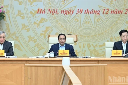 Thủ tướng Chính phủ Phạm Minh Chính chủ trì Hội nghị quán triệt, triển khai các Nghị quyết của Quốc hội. (Ảnh: TRẦN HẢI)