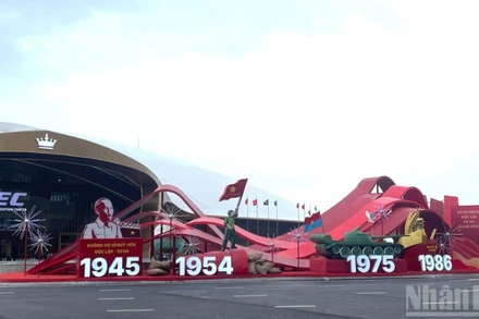 Điểm nhấn tại không gian ngoài trời của triển lãm thành tựu đất nước. 