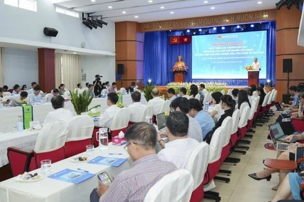 Quang cảnh hội thảo.