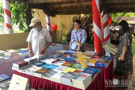 Giới thiệu sách tại Ngày sách và Văn hóa đọc Việt Nam 2024.