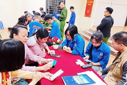 Bài và ảnh: HOÀNG THÔNG