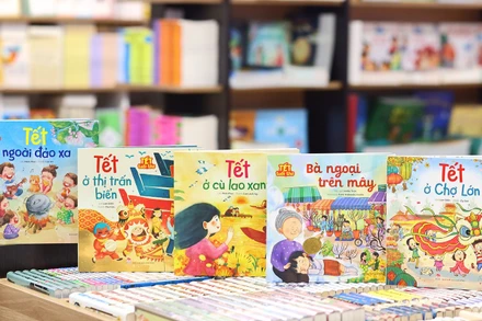 Bộ sách tranh “Tết tuổi thơ”. (Ảnh: Nhà xuất bản Kim Đồng)