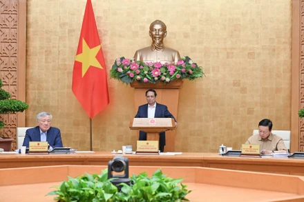 Thủ tướng chủ trì Hội nghị trực tuyến Chính phủ với 34 tỉnh, thành phố và hơn 3.300 xã, phường, đặc khu.