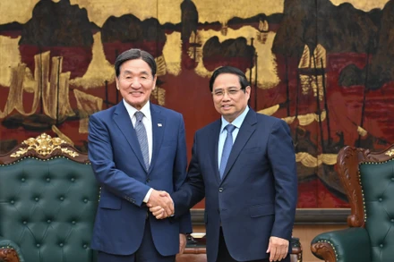 Thủ tướng Phạm Minh Chính tiếp ông Park Chang Dal, Đặc phái viên của Tổng thống Hàn Quốc. 