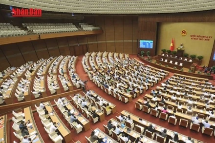 [Video] Quốc hội tán thành bỏ hình phạt tử hình ở 8 tội danh