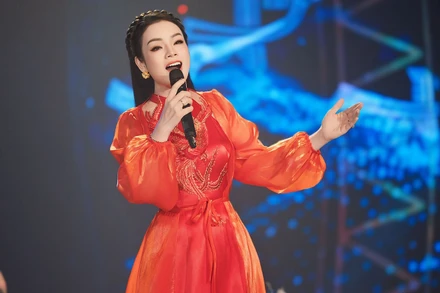 Nghệ sĩ ưu tú Tân Nhàn: “Hạnh phúc khi được tham gia màn nghệ thuật đặc biệt chào mừng Quốc khánh”