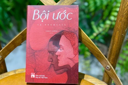 Cuốn “Bội ước” của tác giả Camille Laurens. (Ảnh: Nhà xuất bản Phụ nữ Việt Nam)
