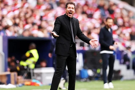 HLV Diego Simeone có thể sẽ chia tay Atletico Madrid sau 15 năm gắn bó.
