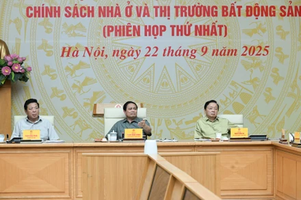 Thủ tướng Phạm Minh Chính chủ trì Phiên họp thứ nhất Ban Chỉ đạo Trung ương về chính sách nhà ở và thị trường bất động sản.