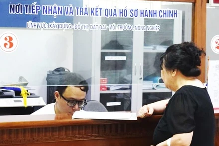 Bộ NN&MT cử cán bộ về cơ sở nhằm bảo đảm việc vận hành chính sách đất đất đai được thông suốt, hiệu quả.