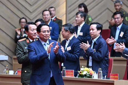 Thủ tướng Phạm Minh Chính đến dự hội nghị.