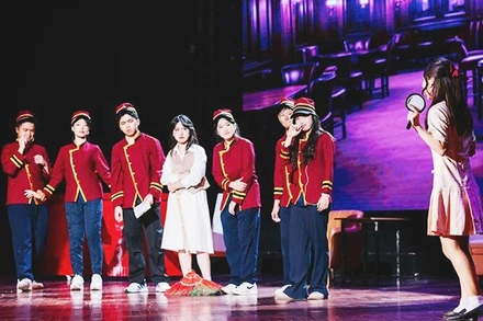 Học sinh kể chuyện bằng nhạc kịch