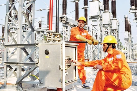 Nghị quyết xác định kinh tế nhà nước là thành phần đặc biệt quan trọng của nền kinh tế thị trường. Ảnh: HẢI NAM